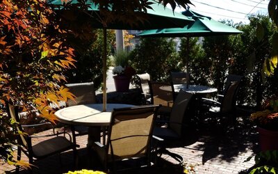 Crescent Suites Hotel