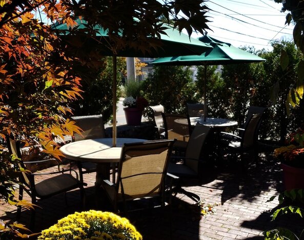 Crescent Suites Hotel