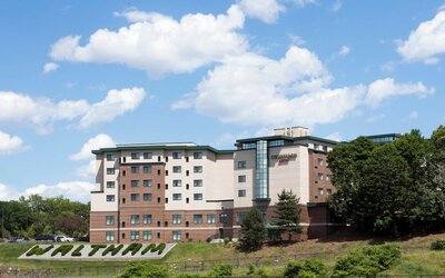 Courtyard by Marriott Boston Waltham