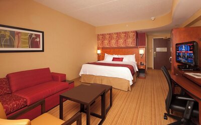 Courtyard by Marriott Boston Waltham