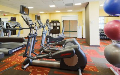 Courtyard by Marriott Boston Waltham