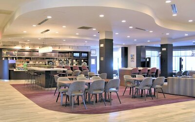 Courtyard by Marriott Boston Waltham