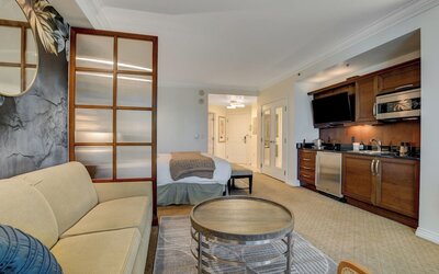 Blu Cashmere Suite