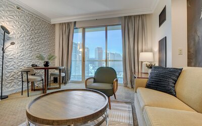 Blu Cashmere Suite