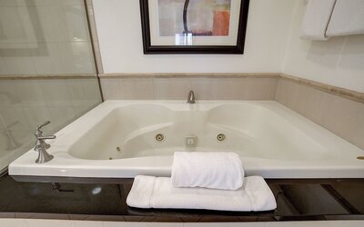 Blu Cashmere Suite