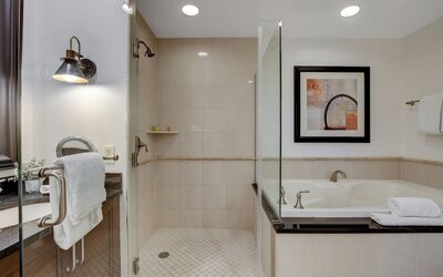 Blu Cashmere Suite