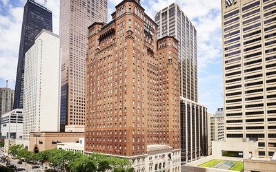 Warwick Allerton - Chicago