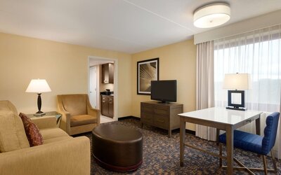Embassy Suites by Hilton Boston Waltham