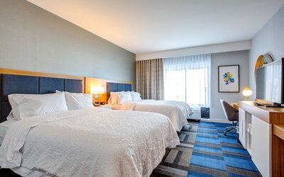 Hampton Inn & Suites Boston/Waltham
