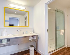 Hampton Inn & Suites Boston/Waltham