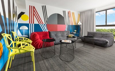 Studio Allston Hotel