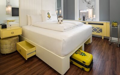 Staypineapple, A Delightful Hotel, South End