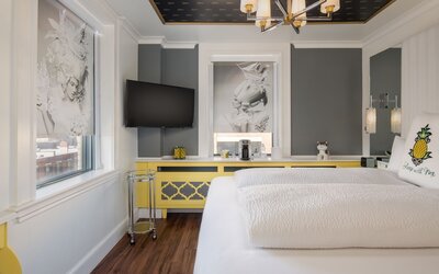 Staypineapple, A Delightful Hotel, South End