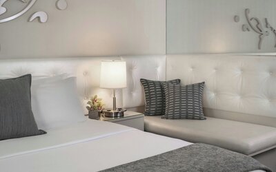 THE MIDLAND HOTEL, Chicago, a Tribute Portfolio Hotel