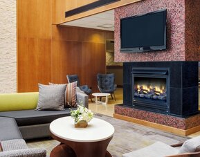 Courtyard by Marriott Boston Logan Airport