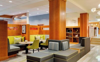 Courtyard by Marriott Boston Logan Airport