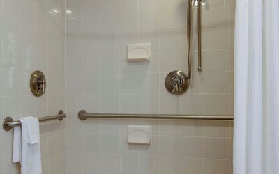 Courtyard by Marriott Boston Logan Airport