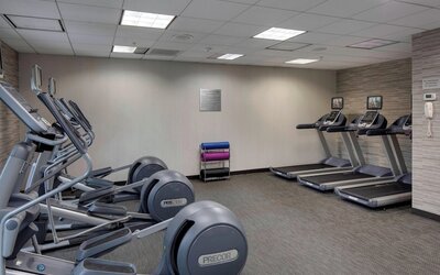 Courtyard by Marriott Boston Logan Airport