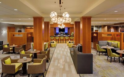 Courtyard by Marriott Boston Logan Airport