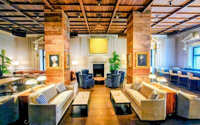 The Chicago Hotel Collection Ambassador Gold Coast