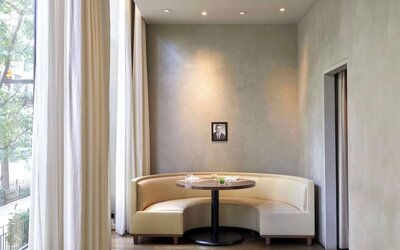 The Chicago Hotel Collection Ambassador Gold Coast