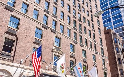 The Chicago Hotel Collection Ambassador Gold Coast