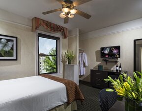 The Willows Hotel