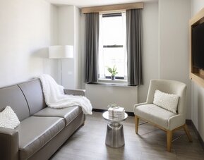 Hotel Saint Clair- Magnificent Mile