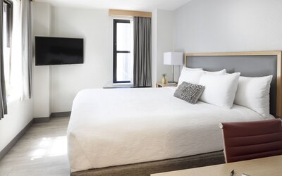 Hotel Saint Clair- Magnificent Mile