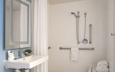 Hotel Saint Clair- Magnificent Mile