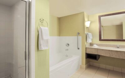 Hilton Garden Inn Chicago/Midway Airport