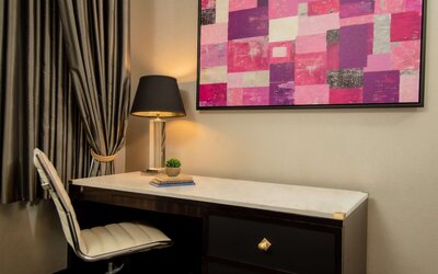 The Allegro Royal Sonesta Hotel Chicago Loop
