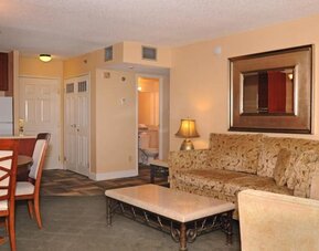 Jockey Resort Suites Center Strip