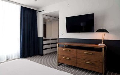 Cambria Hotel Boston Somerville