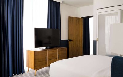 Cambria Hotel Boston Somerville