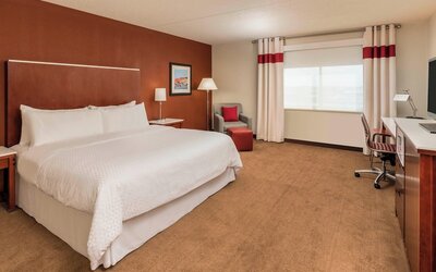 Four Points by Sheraton Boston Logan Airport Revere