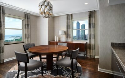 Hilton Chicago