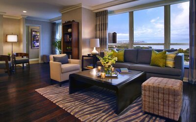 Hilton Chicago