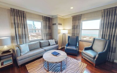 Hilton Chicago