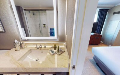 Hilton Chicago
