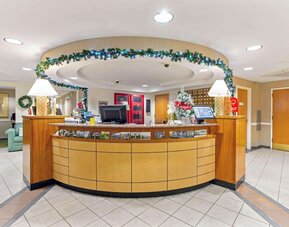 La Quinta Inn & Suites by Wyndham Boston Somerville