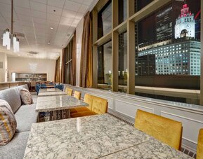 Homewood Suites by Hilton Chicago-Downtown