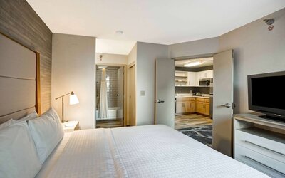 Homewood Suites by Hilton Chicago-Downtown