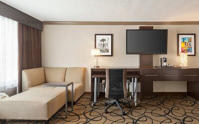 Holiday Inn Boston - Cambridge Area by IHG