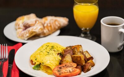 Holiday Inn Boston - Cambridge Area by IHG