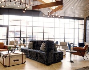 Archer Hotel Boston/Burlington