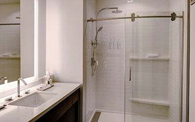 Archer Hotel Boston/Burlington