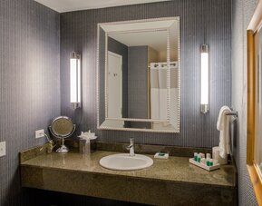 Kinzie Hotel