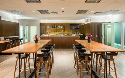 Kinzie Hotel