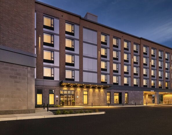 Staybridge Suites Boston Logan Airport - Revere by IHG